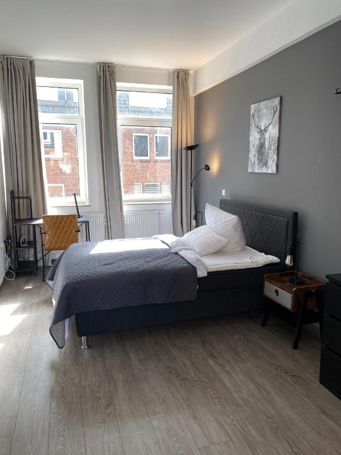 Apartment An Der Weserpromenade - Schlachte - Parkplaetze BRE Екстериор снимка
